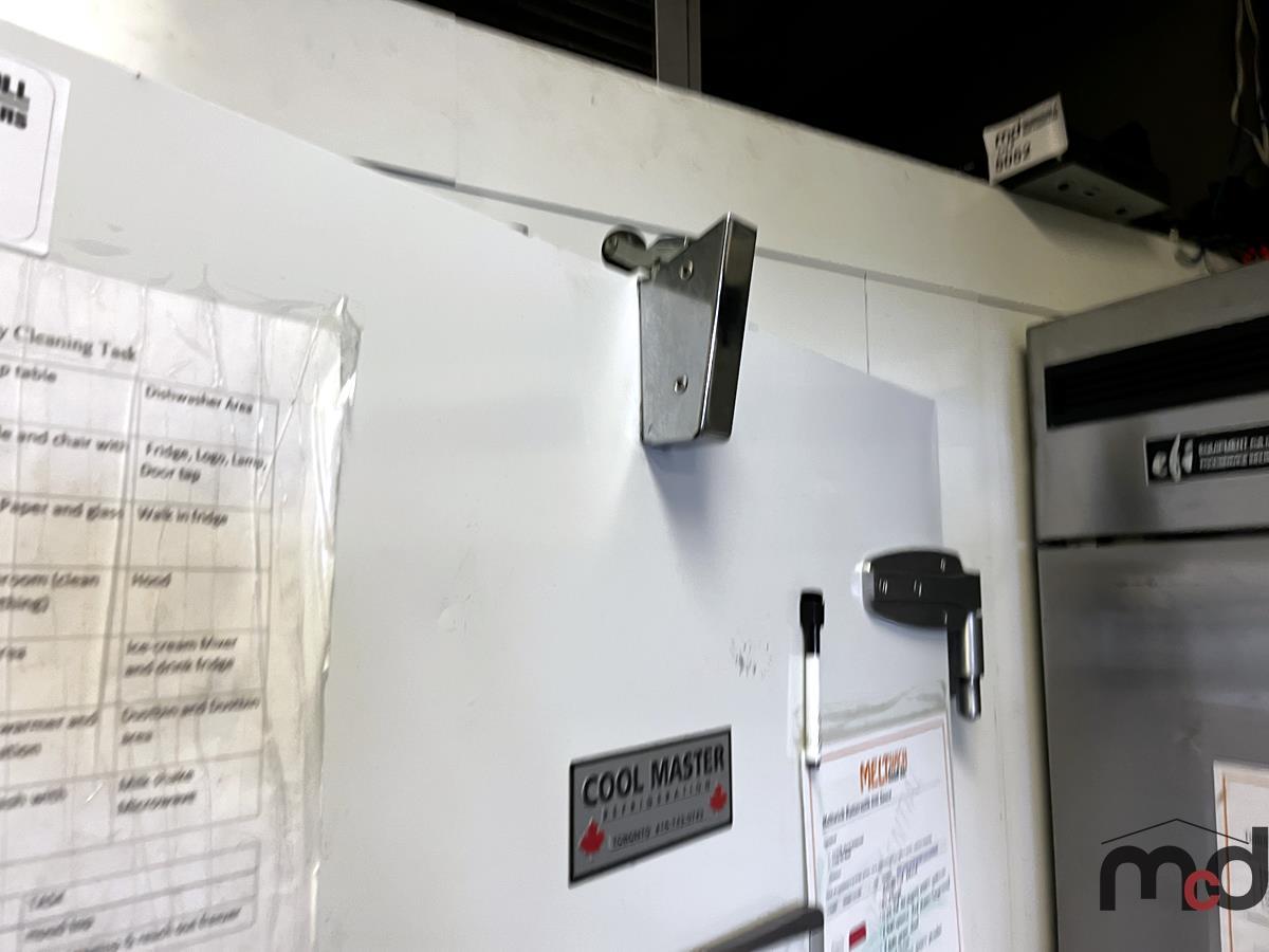 5'x10' Cool Master Walk In Cooler